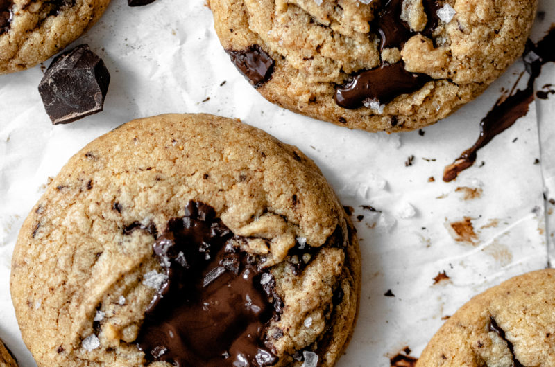 Delicious Almond Butter Chocolate Chunk Cookies